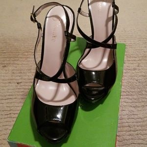 Black patent leather sandal